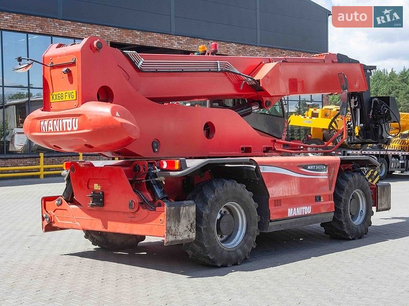 Телескопічні навантажувачі Manitou MRT 2018 в Житомирі