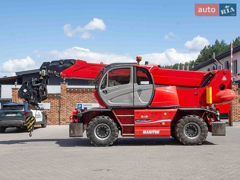 Телескопічні навантажувачі Manitou MRT 2018 в Житомирі