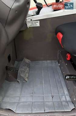 Телескопический погрузчик Manitou MT 732 2004 в 