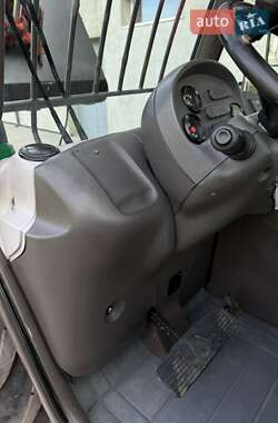 Телескопический погрузчик Manitou MT 732 2004 в 