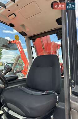 Телескопический погрузчик Manitou MT 835 2000 в 