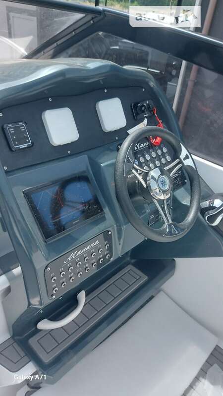 Моторна яхта Mano Marine 32 2023 в Кам'янець-Подільському
