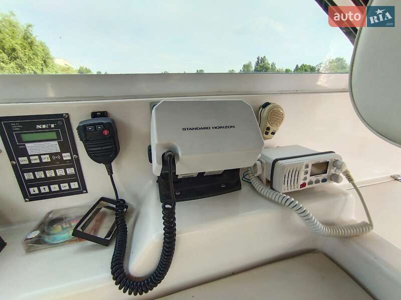 Моторная яхта Marina Group MG 2006 в Киеве фото 16 Моторная яхта Marina Group MG 2006 в Киеве