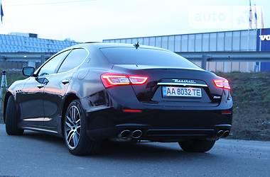 Седан Maserati Ghibli 2014 в Киеве