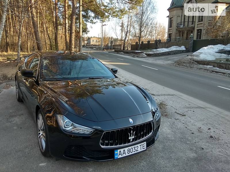 Седан Maserati Ghibli 2014 в Киеве
