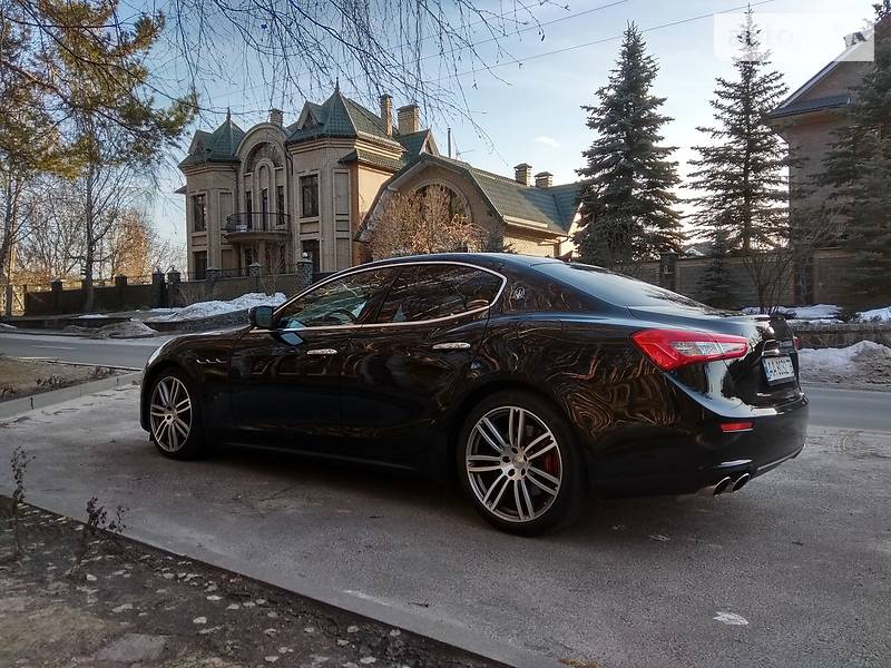 Седан Maserati Ghibli 2014 в Киеве