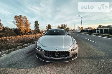 Седан Maserati Ghibli 2013 в Києві