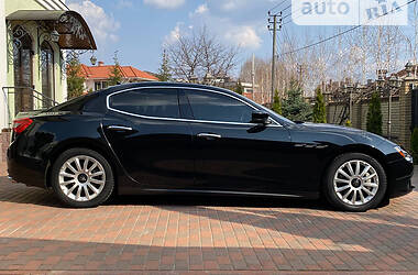 Седан Maserati Ghibli 2013 в Киеве