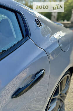 Седан Maserati Ghibli 2016 в 