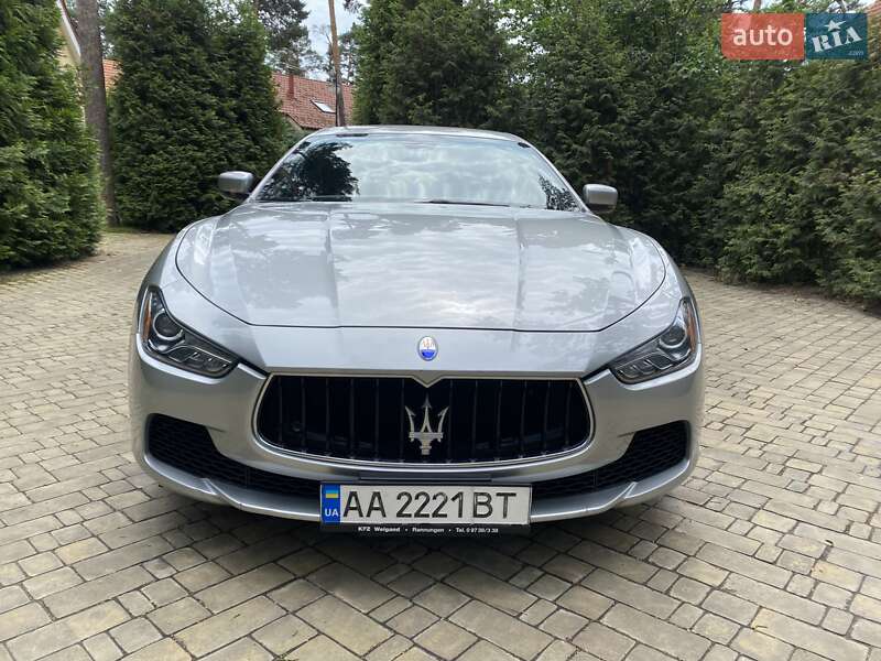 Седан Maserati Ghibli 2013 в Киеве