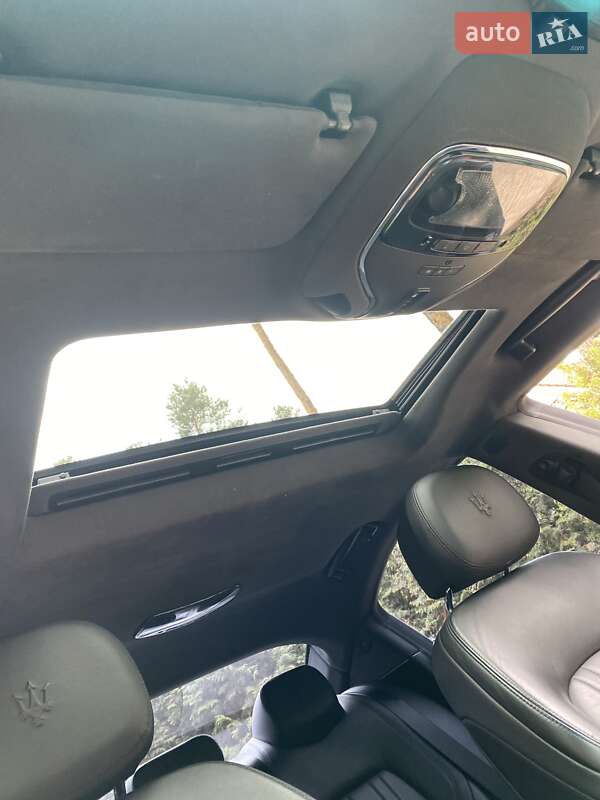 Седан Maserati Ghibli 2013 в Киеве