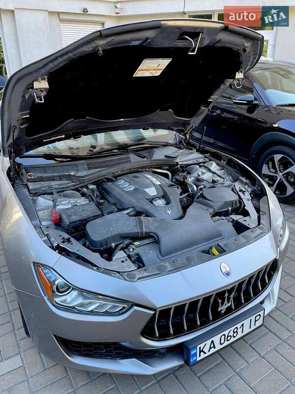 Седан Maserati Ghibli 2015 в Киеве фото 12 Седан Maserati Ghibli 2015 в Киеве