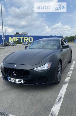 Седан Maserati Ghibli 2014 в Дніпрі