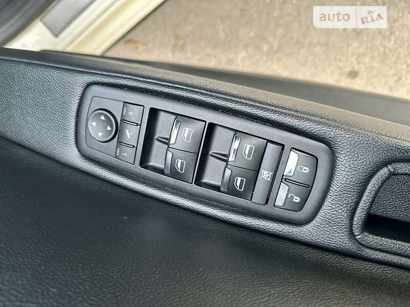 Седан Maserati Ghibli 2014 в Одессе