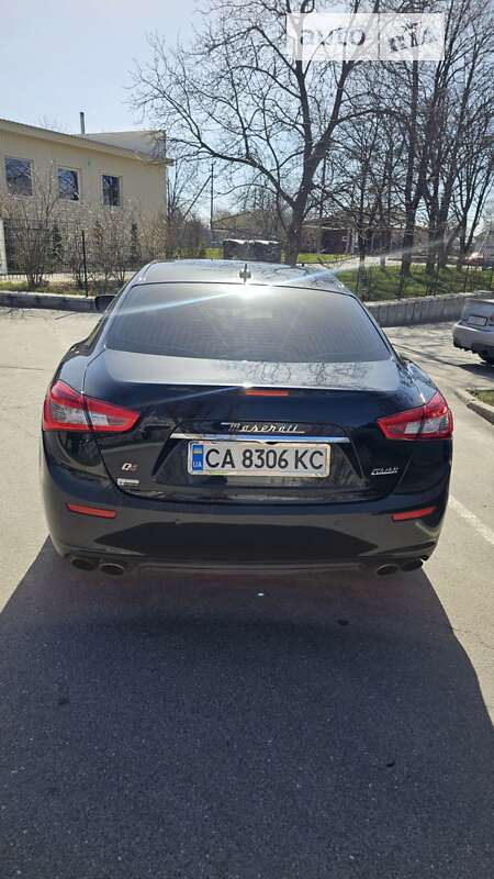 Седан Maserati Ghibli 2014 в Тальному