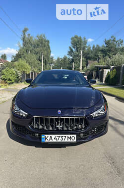 Седан Maserati Ghibli 2017 в Киеве