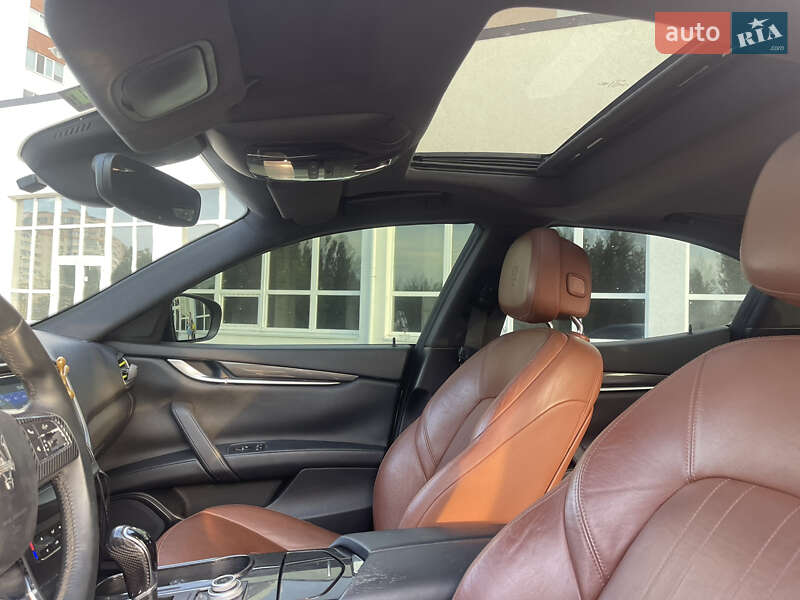 Седан Maserati Ghibli 2016 в Києві