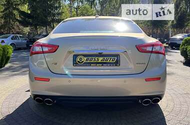 Седан Maserati Ghibli 2014 в Львове