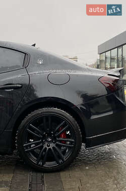 Седан Maserati Ghibli 2014 в Ужгороде