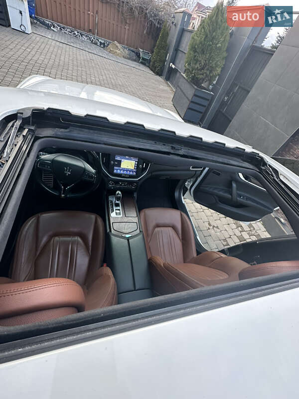 Седан Maserati Ghibli 2013 в Одессе фото 24 Седан Maserati Ghibli 2013 в Одессе