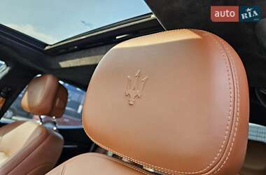 Седан Maserati Ghibli 2016 в 
