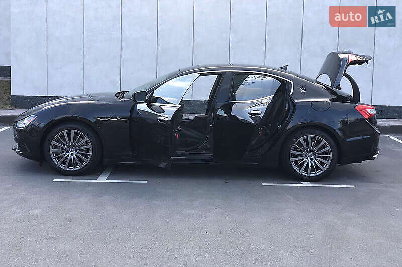 Седан Maserati Ghibli 2017 в Києві
