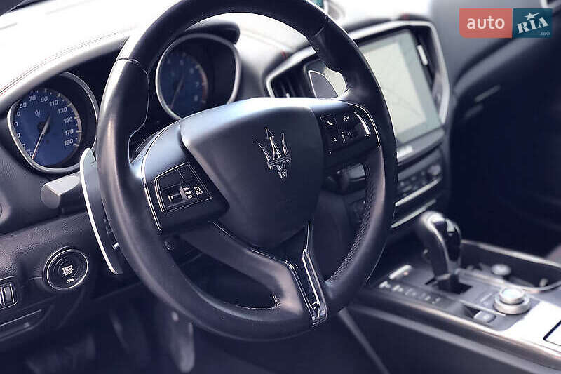 Седан Maserati Ghibli 2017 в Києві