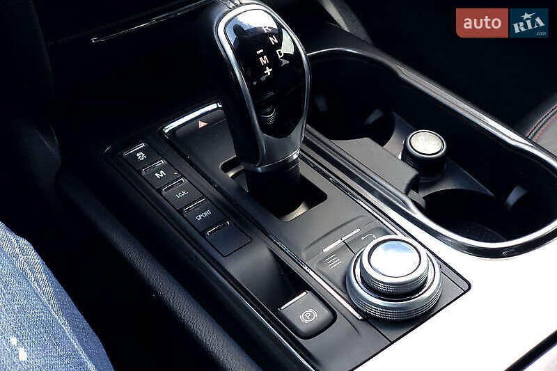 Седан Maserati Ghibli 2017 в Києві