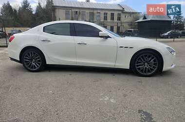 Седан Maserati Ghibli 2016 в 
