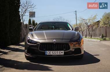 Седан Maserati Ghibli 2014 в 