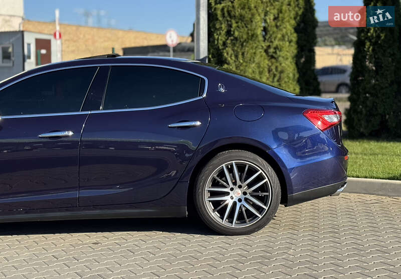 Седан Maserati Ghibli 2015 в Києві
