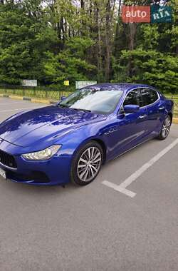 Седан Maserati Ghibli 2014 в 