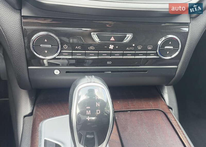 Седан Maserati Ghibli 2016 в Киеве