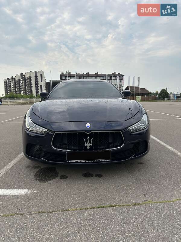 Седан Maserati Ghibli 2015 в Киеве