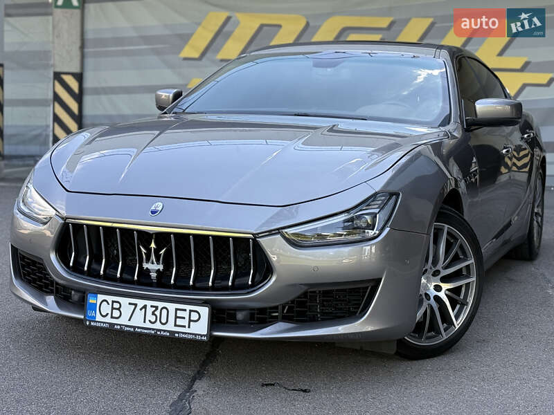 Maserati Ghibli 2013