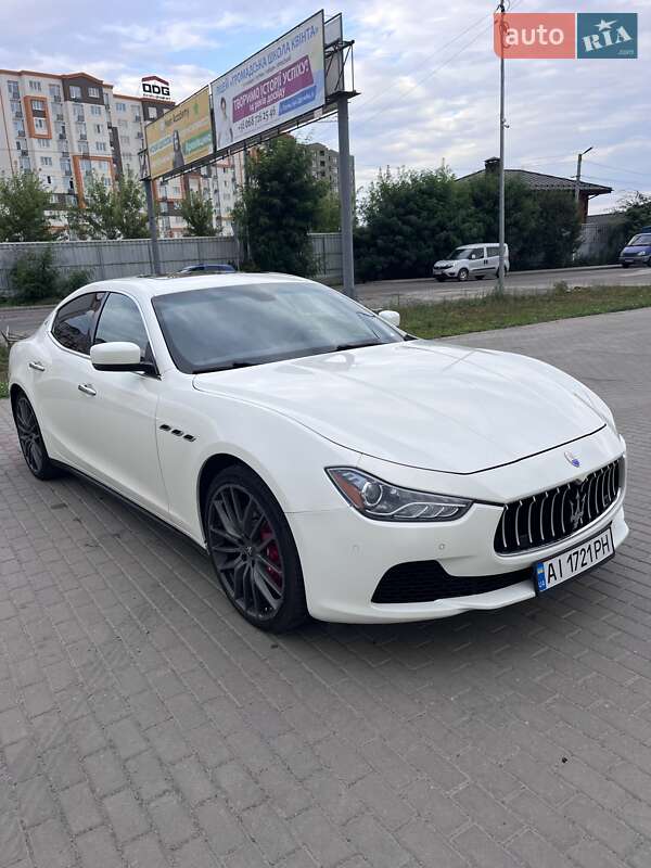 Седан Maserati Ghibli 2015 в Киеве