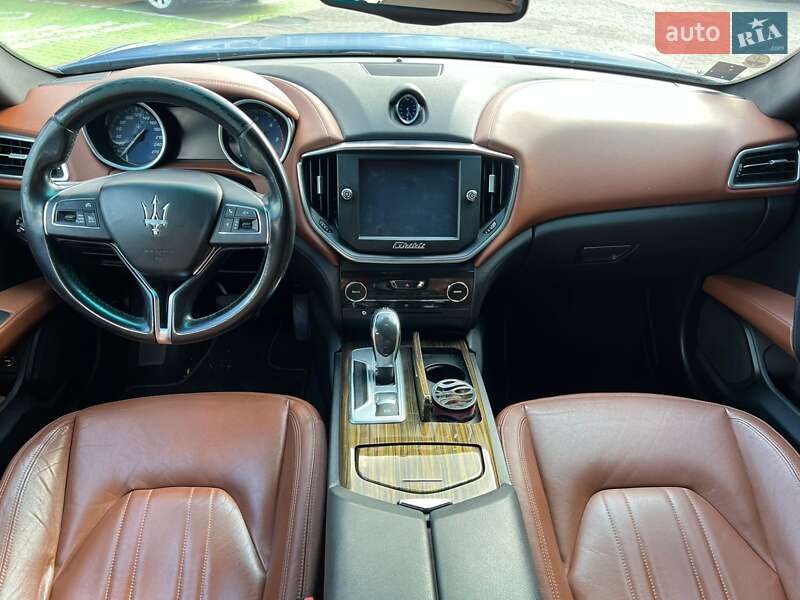 Седан Maserati Ghibli 2013 в Черкасах
