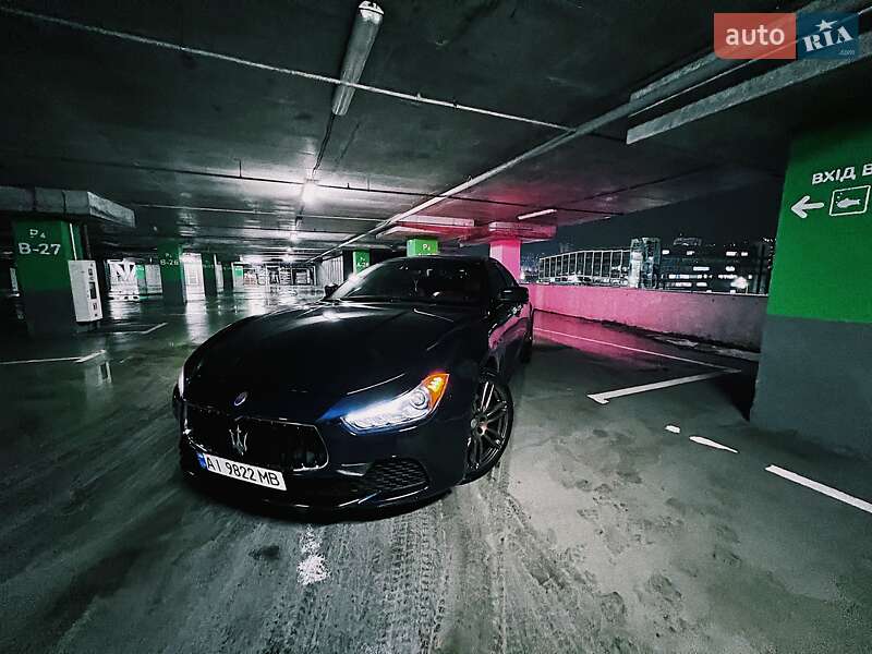 Седан Maserati Ghibli 2015 в Киеве