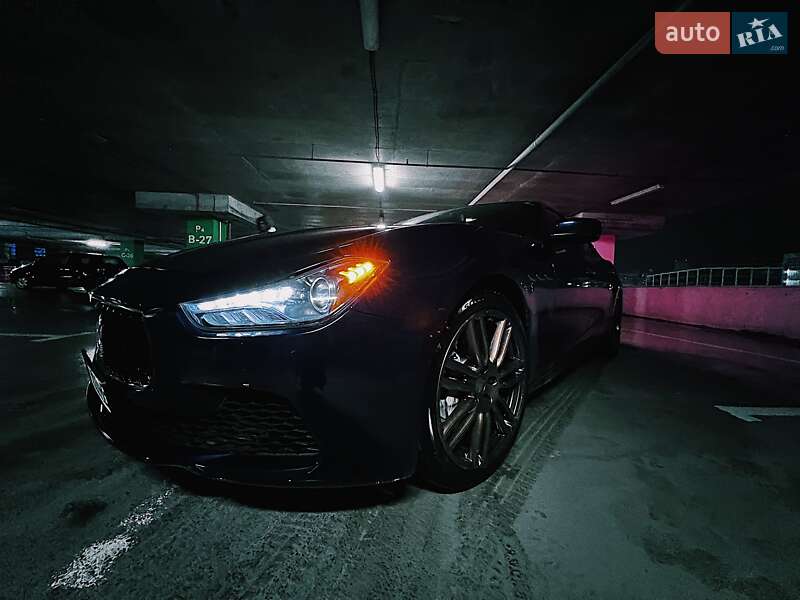 Седан Maserati Ghibli 2015 в Киеве