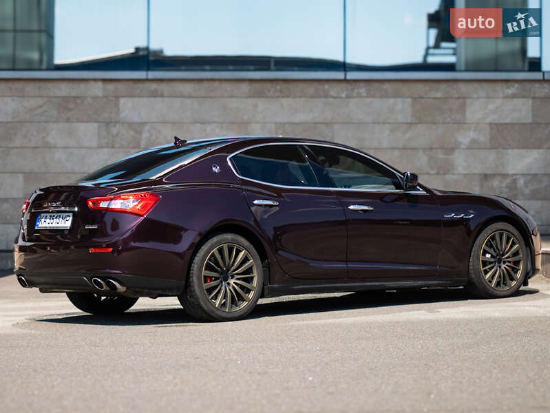 Седан Maserati Ghibli 2014 в Києві
