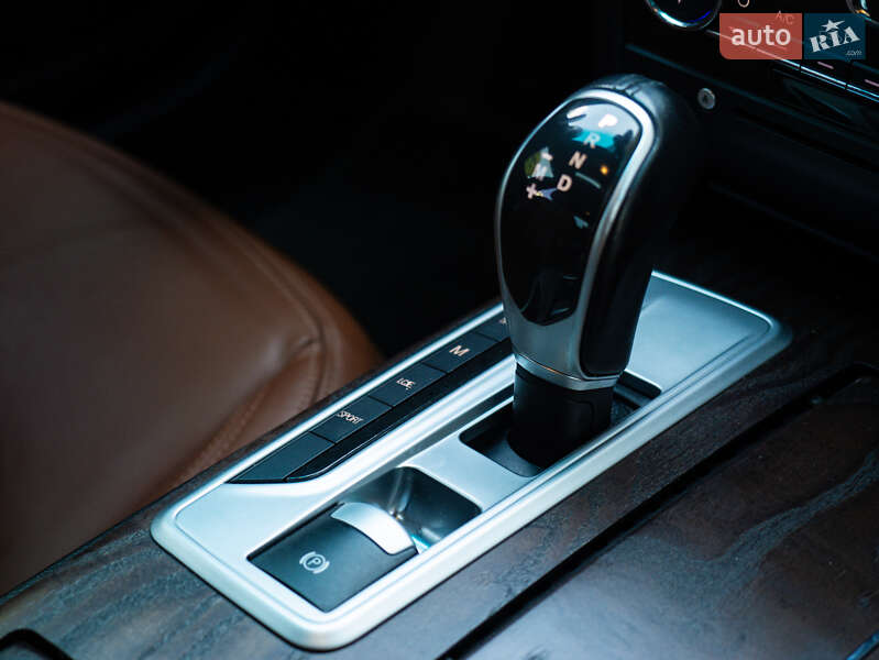 Седан Maserati Ghibli 2014 в Києві