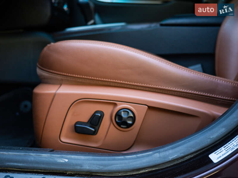 Седан Maserati Ghibli 2014 в Києві