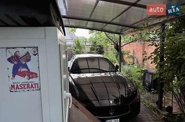 Седан Maserati Ghibli 2014 в Дніпрі
