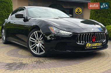 Седан Maserati Ghibli 2014 в Львове