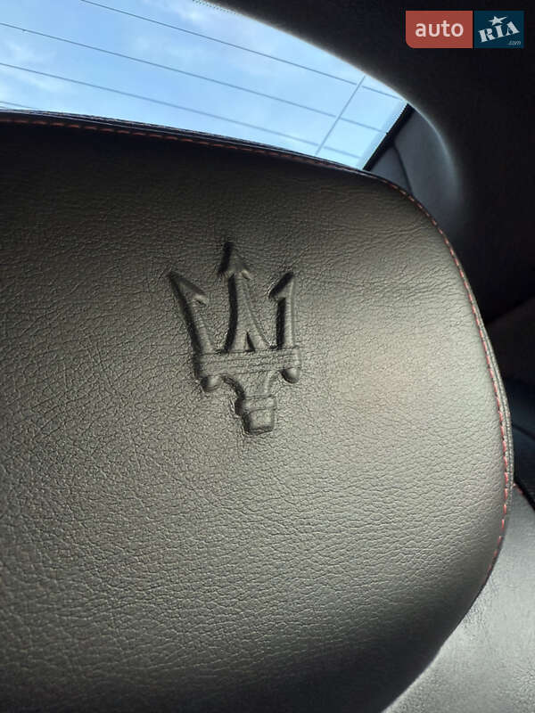 Седан Maserati Ghibli 2017 в Києві