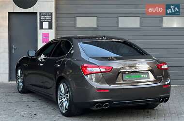 Седан Maserati Ghibli 2014 в 