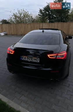 Седан Maserati Ghibli 2014 в 