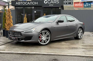 Седан Maserati Ghibli 2018 в Киеве