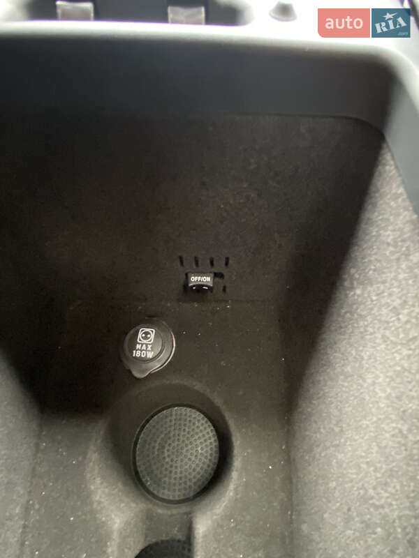 Седан Maserati Ghibli 2016 в Києві