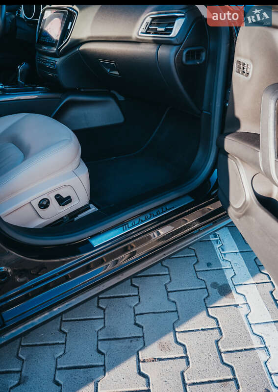 Седан Maserati Ghibli 2017 в Києві фото 11 Седан Maserati Ghibli 2017 в Києві